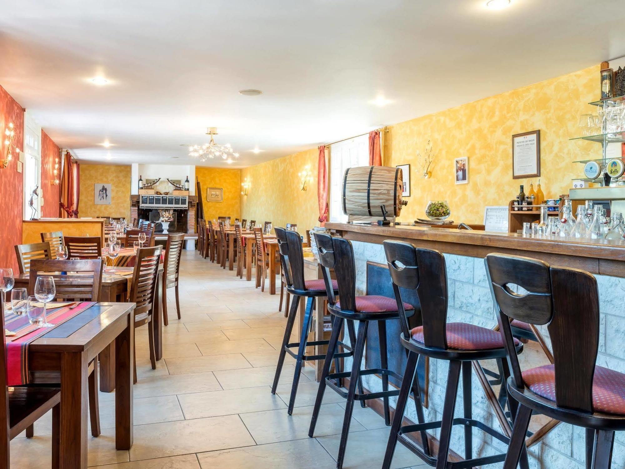 Soublecause Logis Hotel L'Adourable Auberge מראה חיצוני תמונה