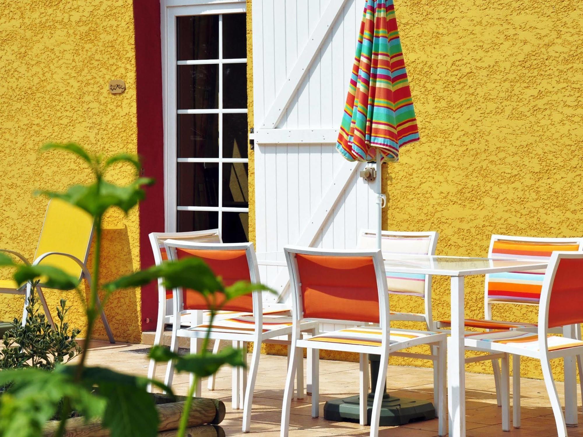 Soublecause Logis Hotel L'Adourable Auberge מראה חיצוני תמונה